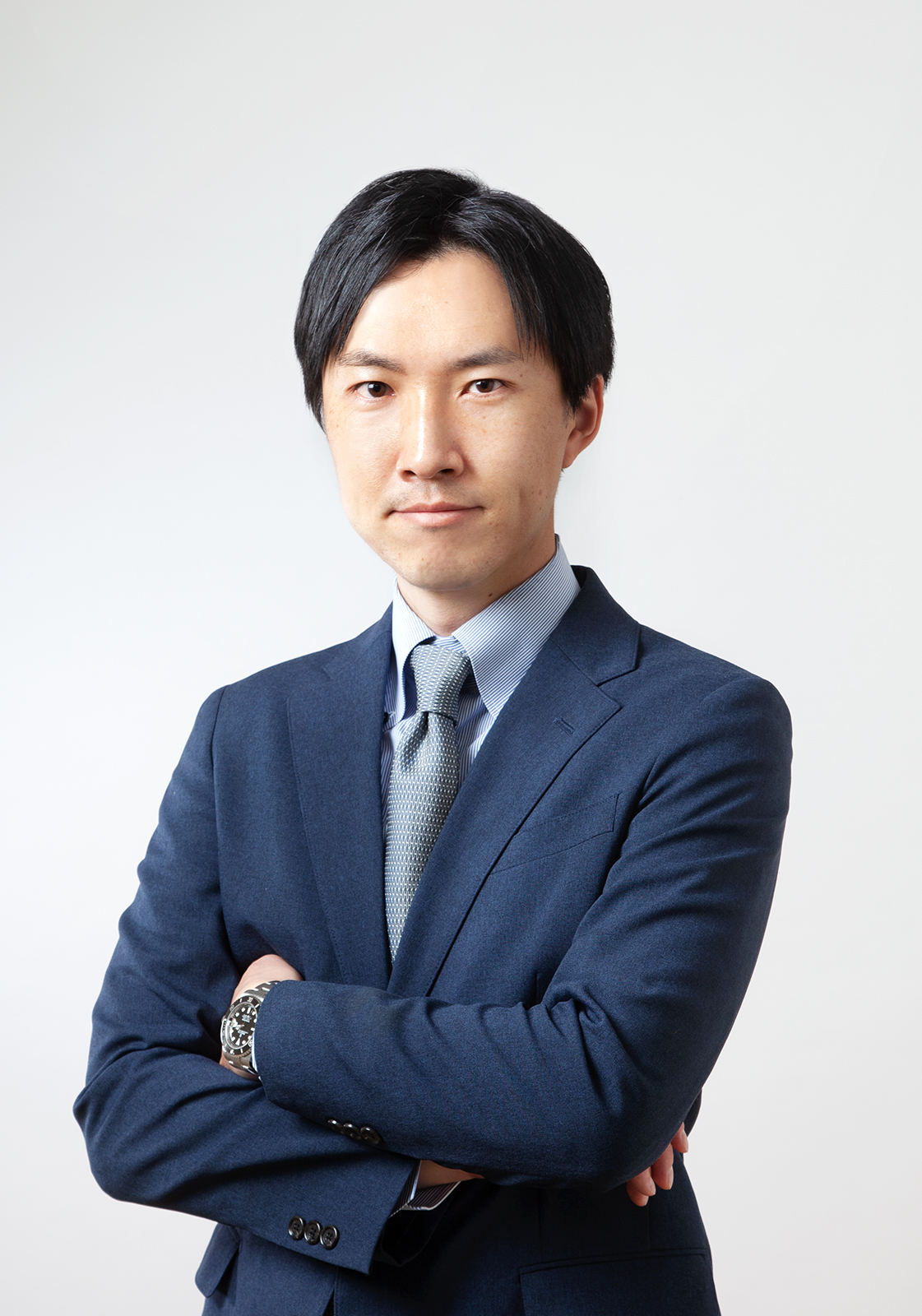 谷貝 亮